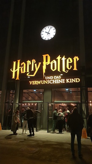 Eingang zum Musicel Harry Potter in Hamburg